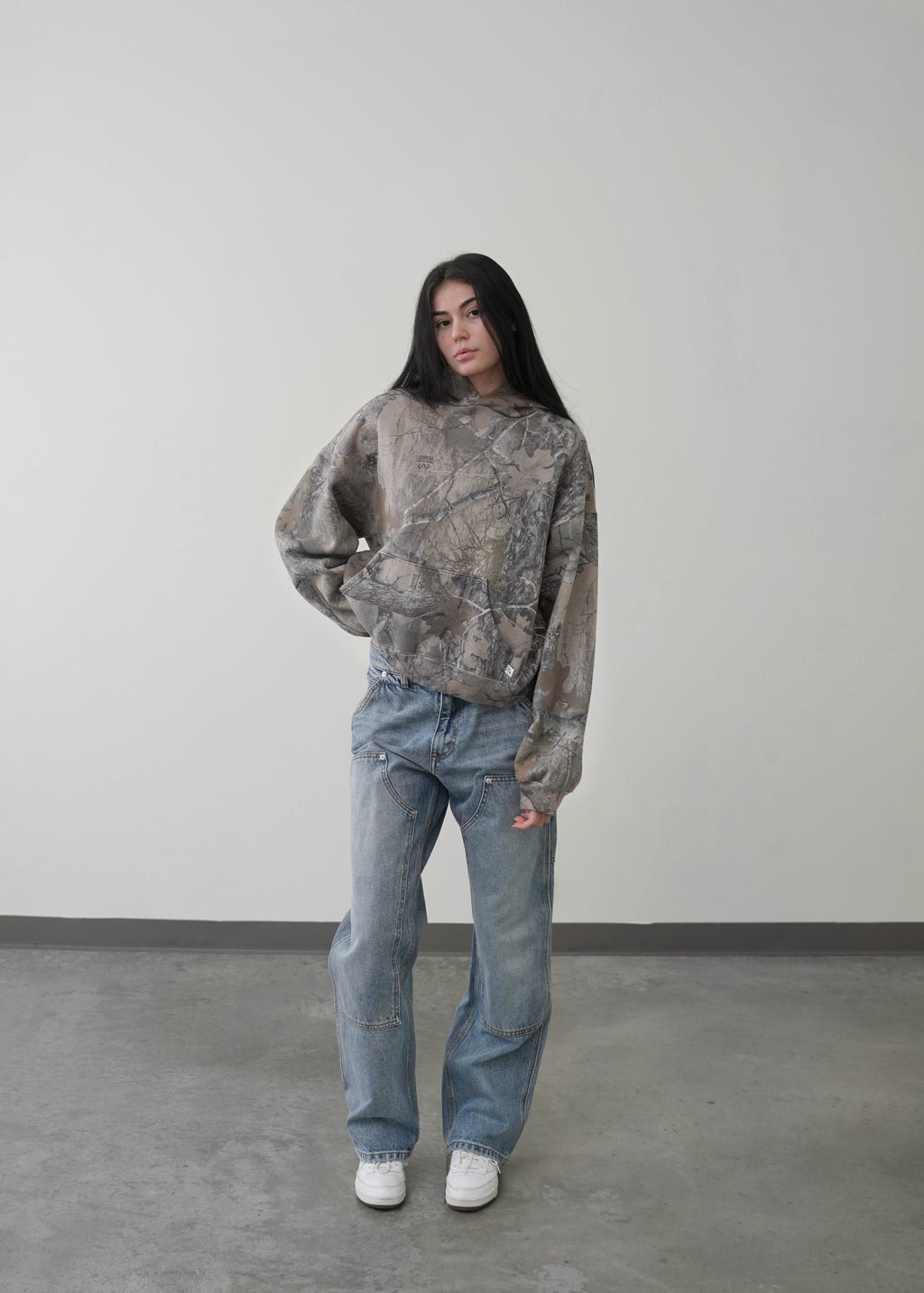 AKIMBO | CAMO HOODIE